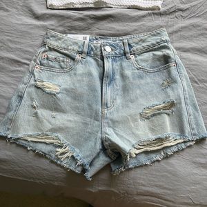 Cute jean shorts from garage